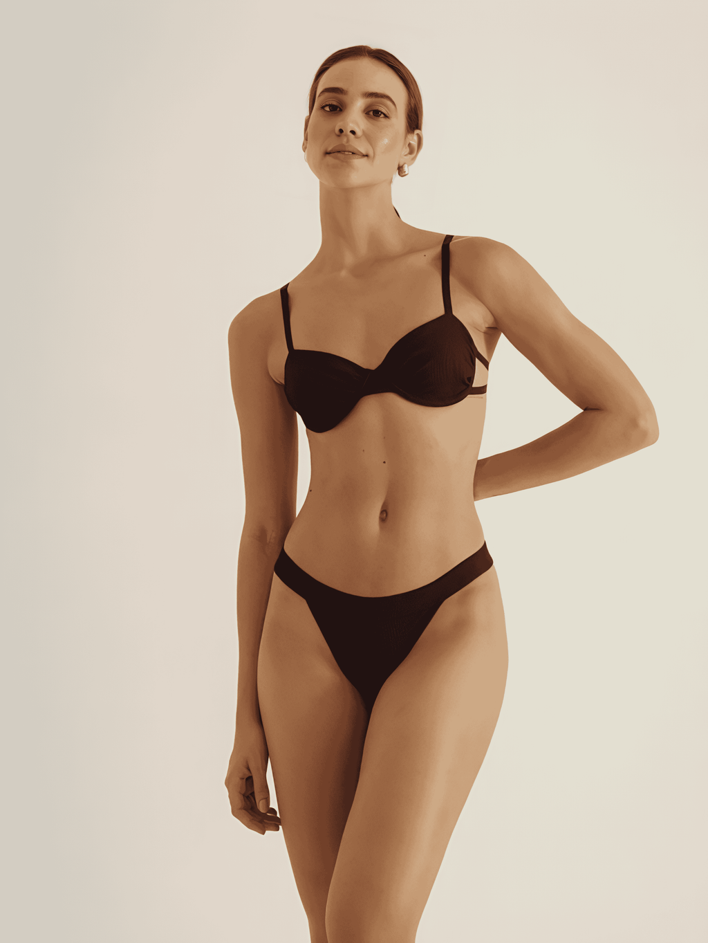 Sostén Microfibra Negro con Varilla – Pearl