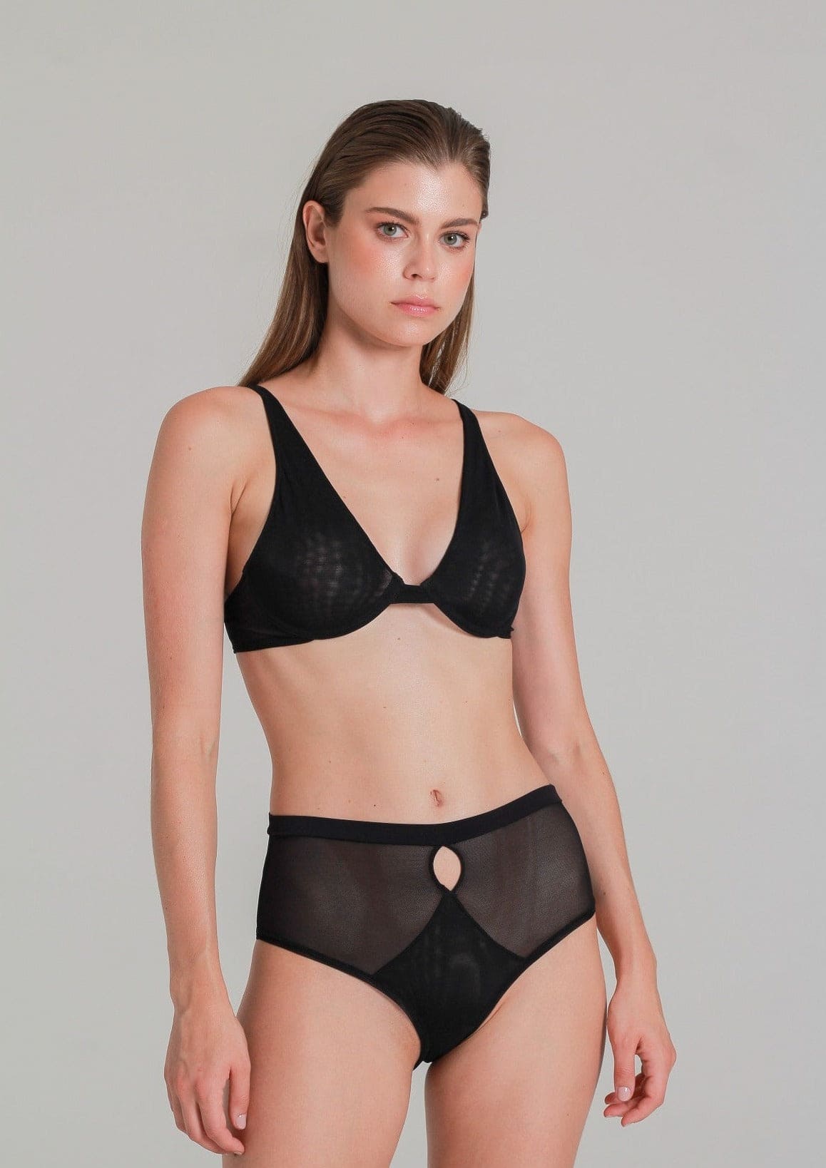 Sostén Tul Negro varilla. Sunny-34